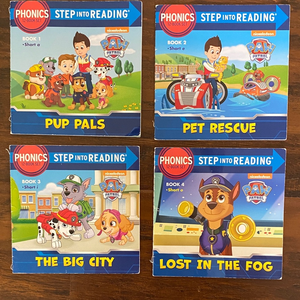 12 Books: PAW Patrol Colors & Numbers & Paw Patrol Step into Reading Set - Picture 2 of 12